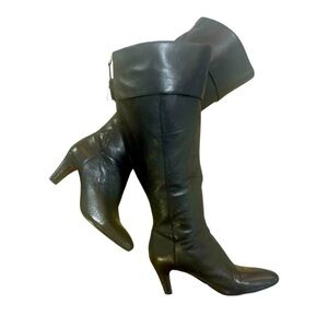 BAND-LINO Black leather Heeled Boots with Stiletto Heel and Knee-High Design